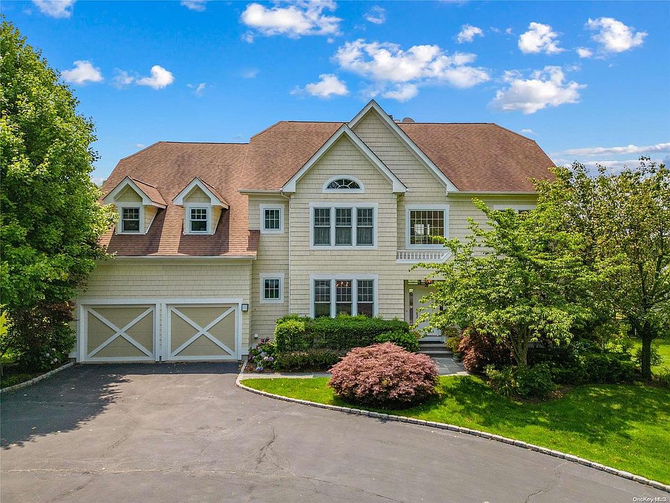 1st image of 15 Pembroke Drive