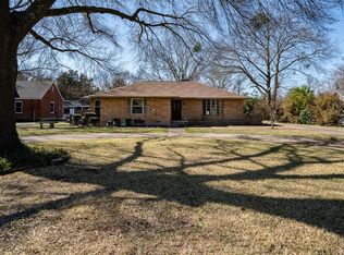 811 Griffith Ave, Terrell, TX 75160