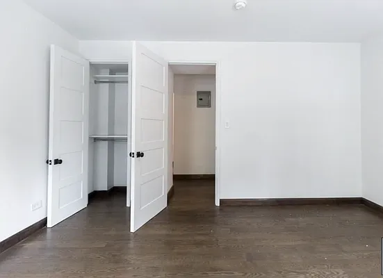 Rented by Bond New York | media 19