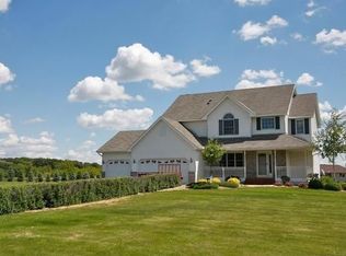 25683 112th St NW, Zimmerman, MN 55398