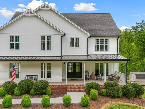 3592 Coffee Rd, Lynchburg, VA 24503