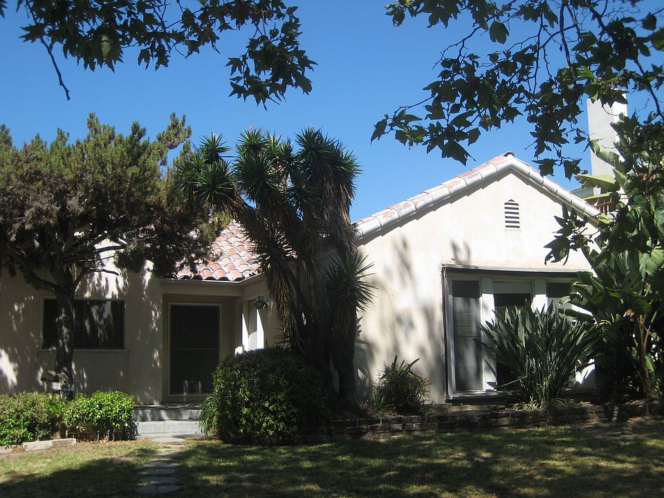 1st image of 349 S Citrus Ave
