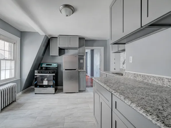 222 Tuscan Rd APT 3, Maplewood, NJ 07040