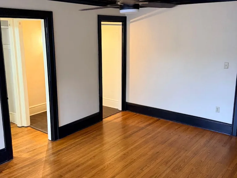 The Brady Apartments — Photo 17