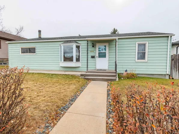 1104 Sully St, Laramie, WY 82072
