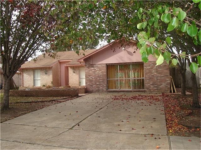 1st image of 4323 Prairie Meadow Dr