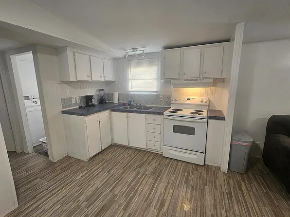 1225 Osteen St, Vidor, TX 77662