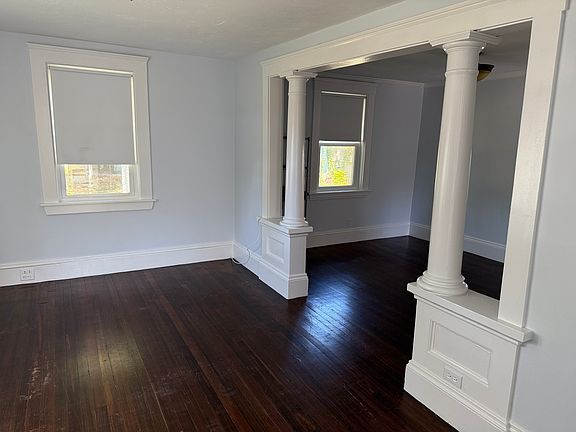 2nd image of 29 Exchange St