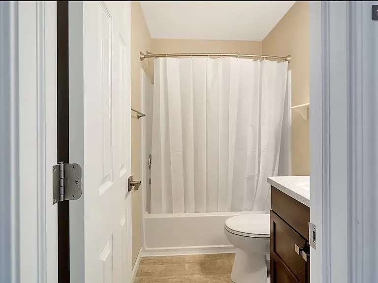 548 Scotch Pine Dr — Photo 17