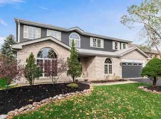 894 S Brockway St, Palatine, IL 60067