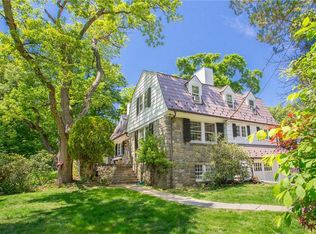 1200 Seymour Ln, Peekskill, NY 10566