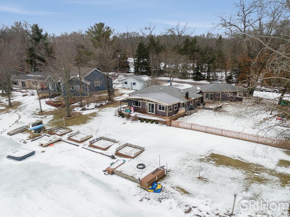1st image of 13855 Sunset Shores Dr NE