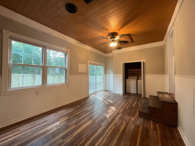 1008 Stillwood Ct — Photo 11