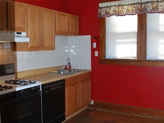 5th image of 24 Cuyler Ave