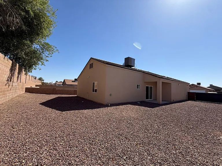 10197 S Monsoon Ave — Photo 25