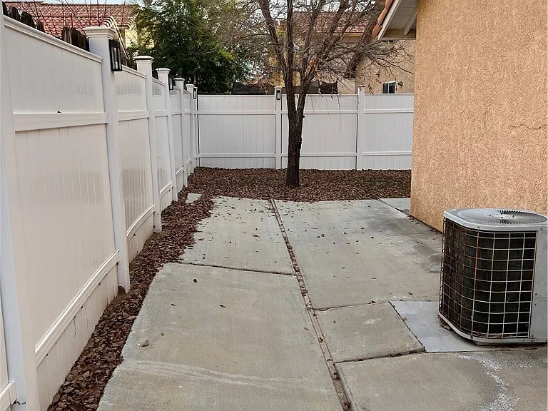 12357 Glenwood Ln — Photo 61