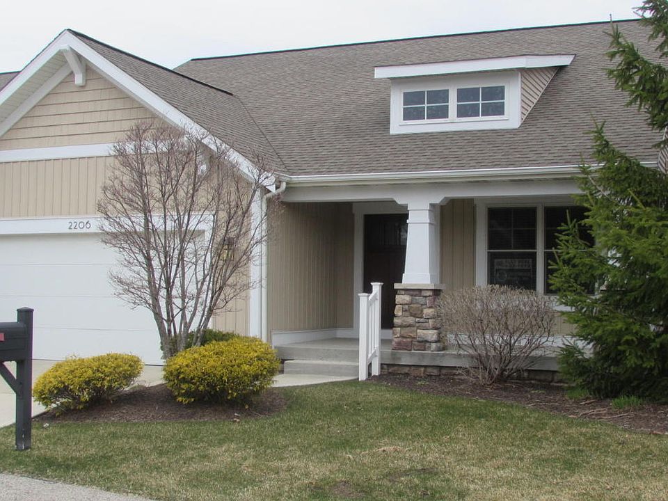 1st image of 2206 N Greenstone Dr SE
