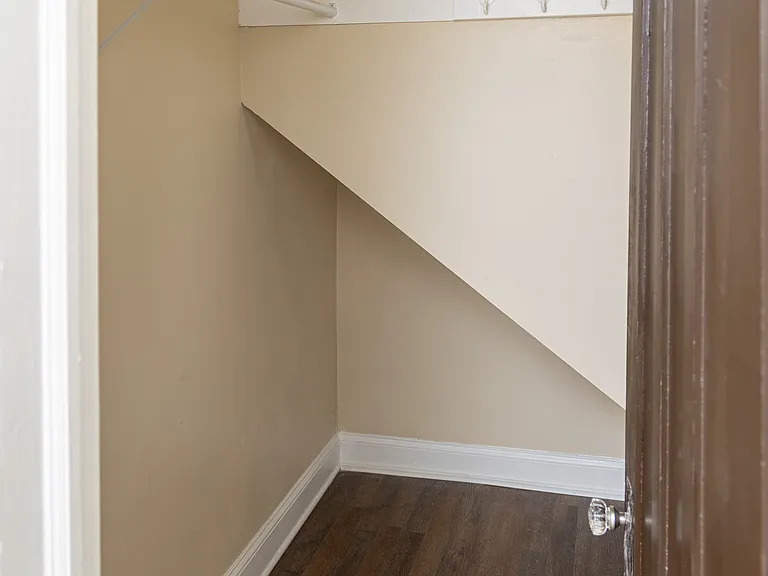 10003 Newton Ave — Photo 14