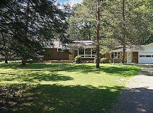 288 Angle Rd, West Seneca, NY 14224