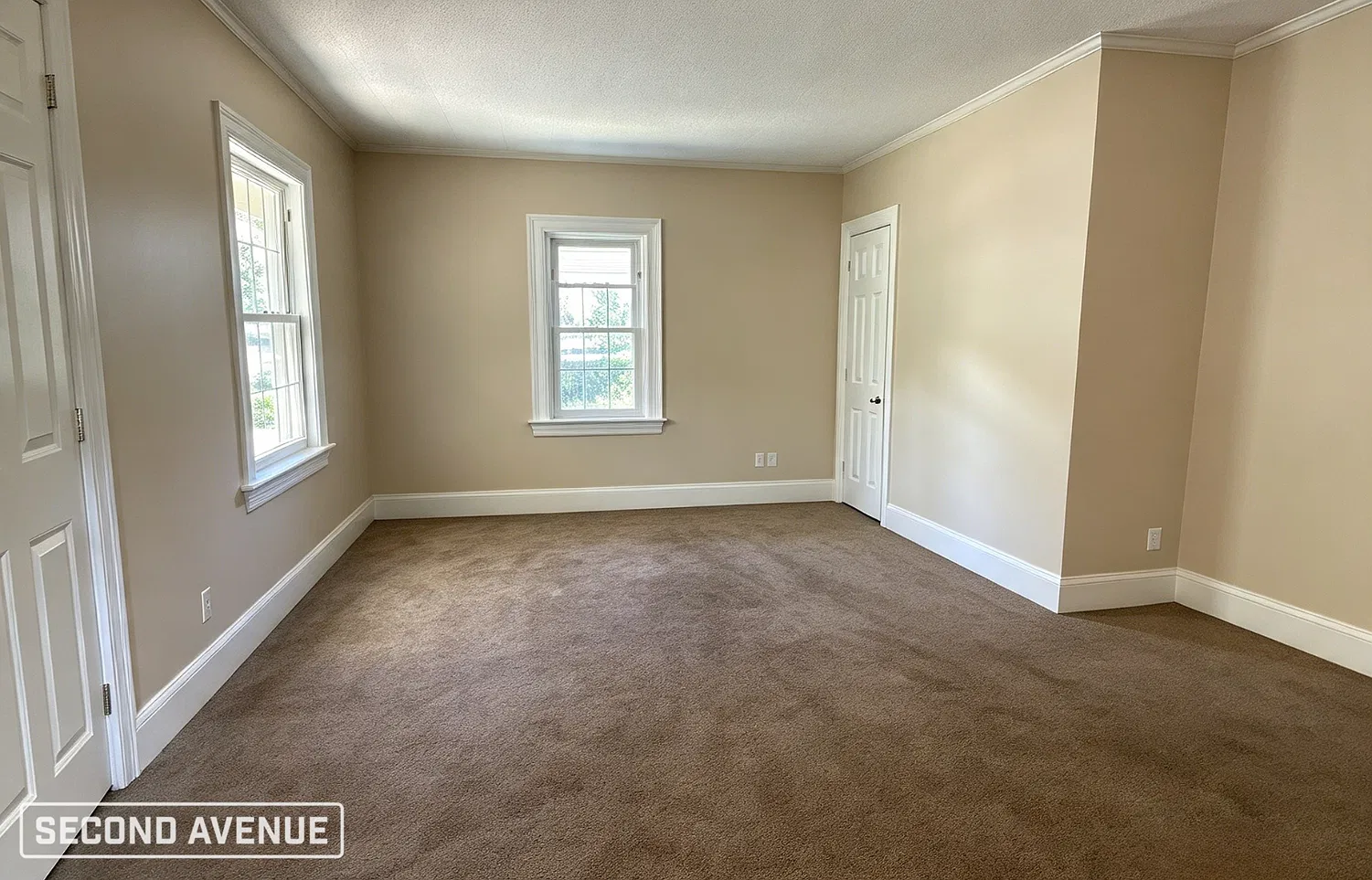 3 bed, 2.0 bath, 996 sqft, $1,295 — Photo 2