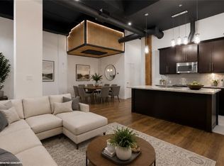 25 Concession St #111, Cambridge, ON N1R2G6