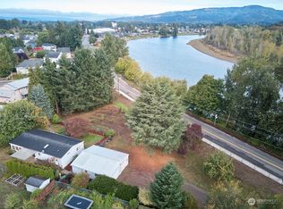 233 S Pekin Rd, Woodland, WA 98674