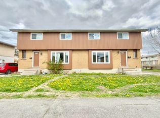 1393 Claymor Ave, Ottawa, ON K2C 1S5