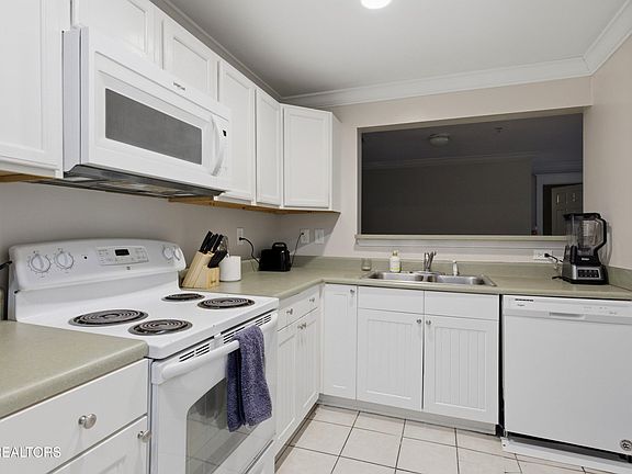 2nd image of 3704 Spruce Ridge Way APT 2024