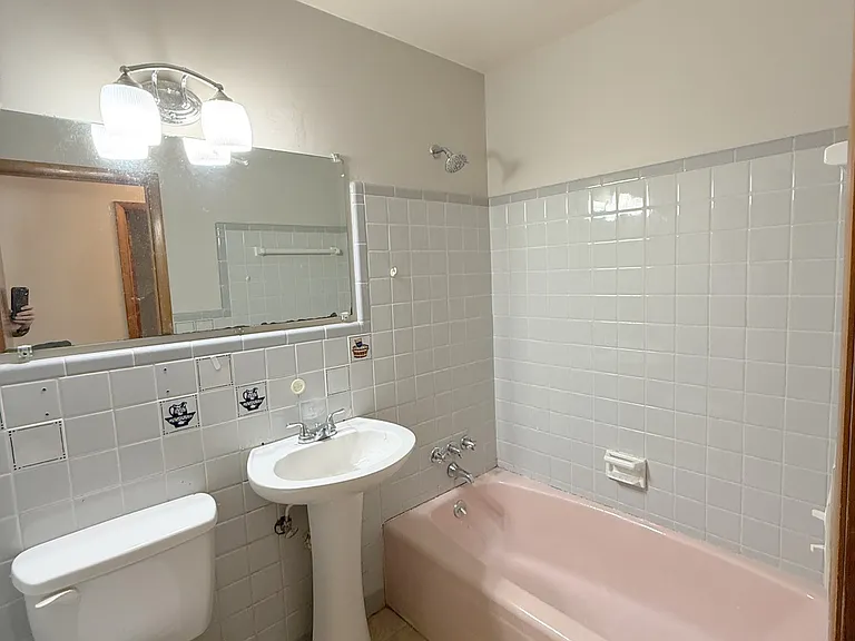 3811 Lakeview Dr NW — Photo 19