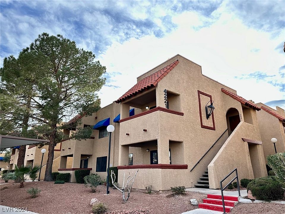 1st image of 4221 Sanderling Cir Unit 280