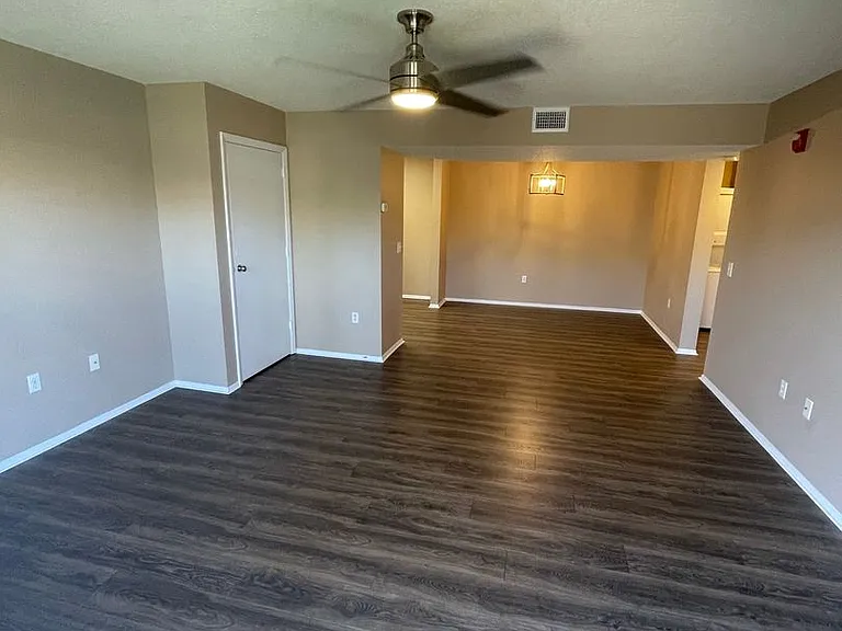 1820 Long Iron Dr #503 — Photo 2