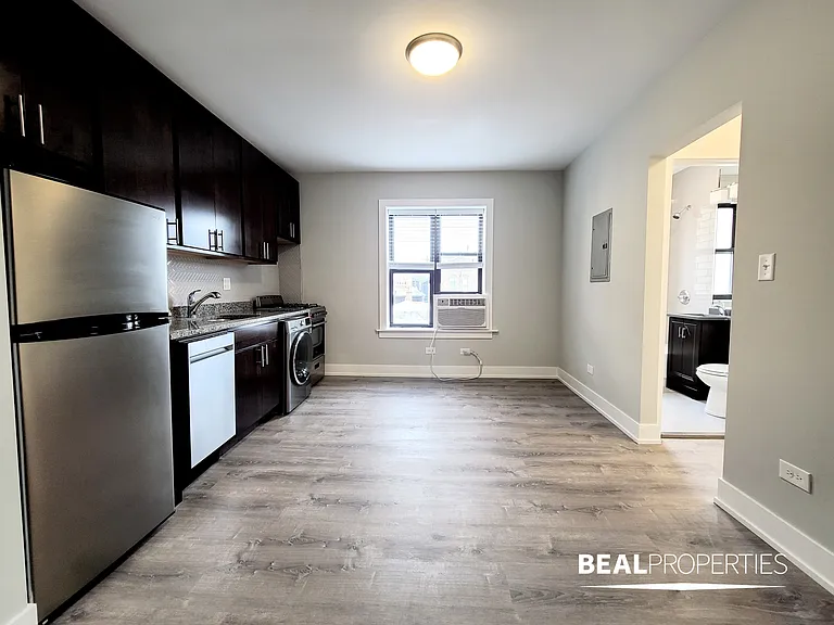 427 West Belden — Photo 40