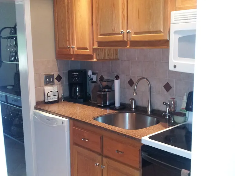 201 Pensacola Beach Rd #B11 — Photo 8