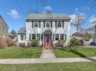 7 Merrill Rd, Norwalk, CT 06851