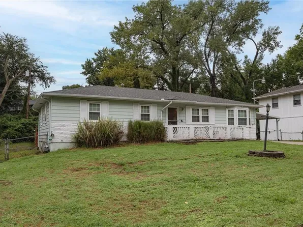 212 N 81st Ter, Kansas City, KS 66112