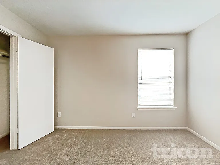 9215 Dewberry Blossom Ln — Photo 14