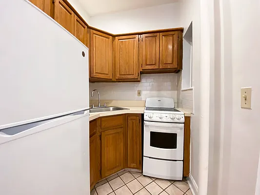 Rented by MAPT Residential LLC | media 3