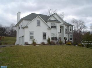 114 Breezy Hollow Dr, Chalfont, PA 18914