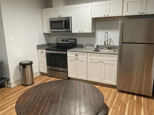 282 Washington Ave #10