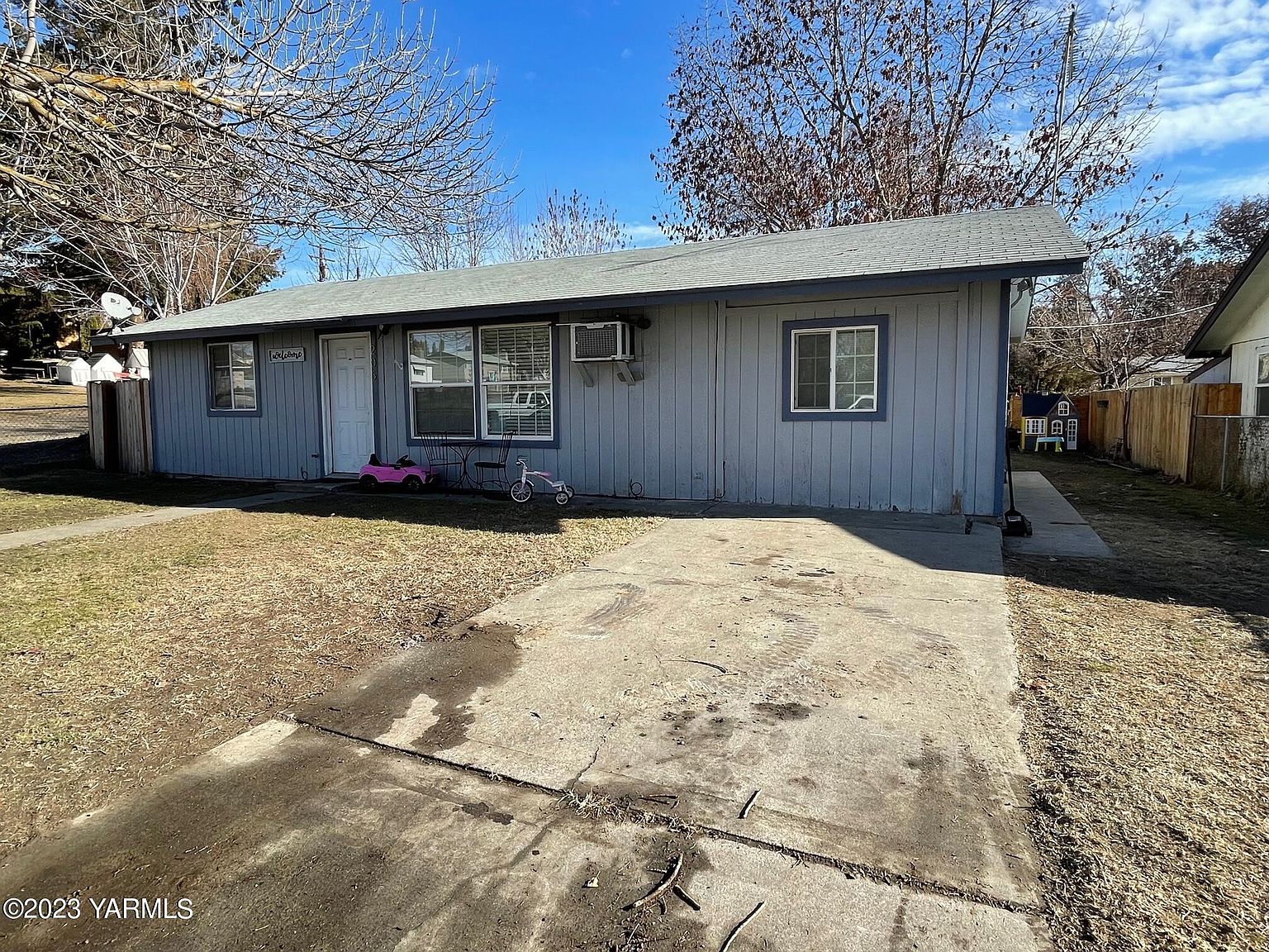 205 Pearson St, Zillah, WA 98953 Zillow