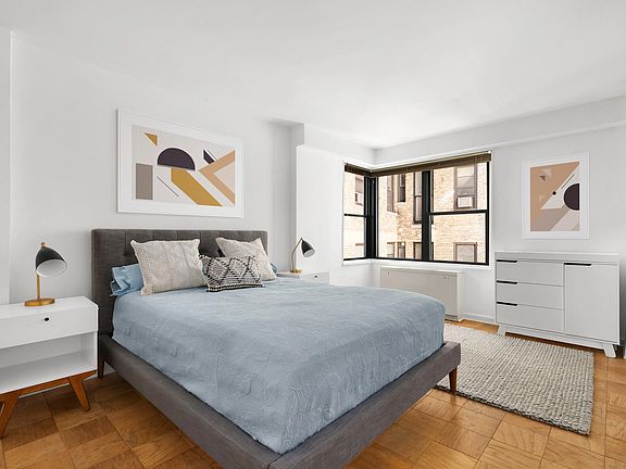 4th image of 120 E 90th St APT 5C
