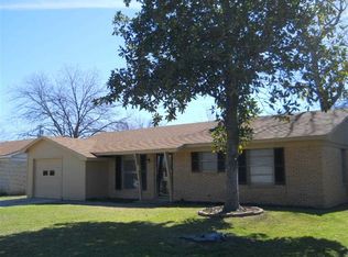 6400 Haden Dr, Waco, TX 76710