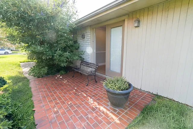 106 Mapleleaf Ln — Photo 25