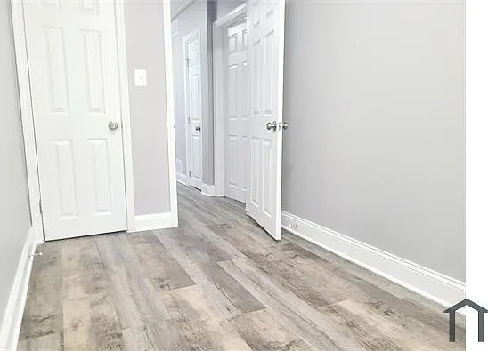 904 N Marlyn Ave — Photo 2