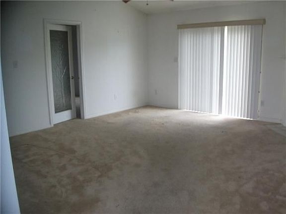5th image of 1854 Ernest Dr