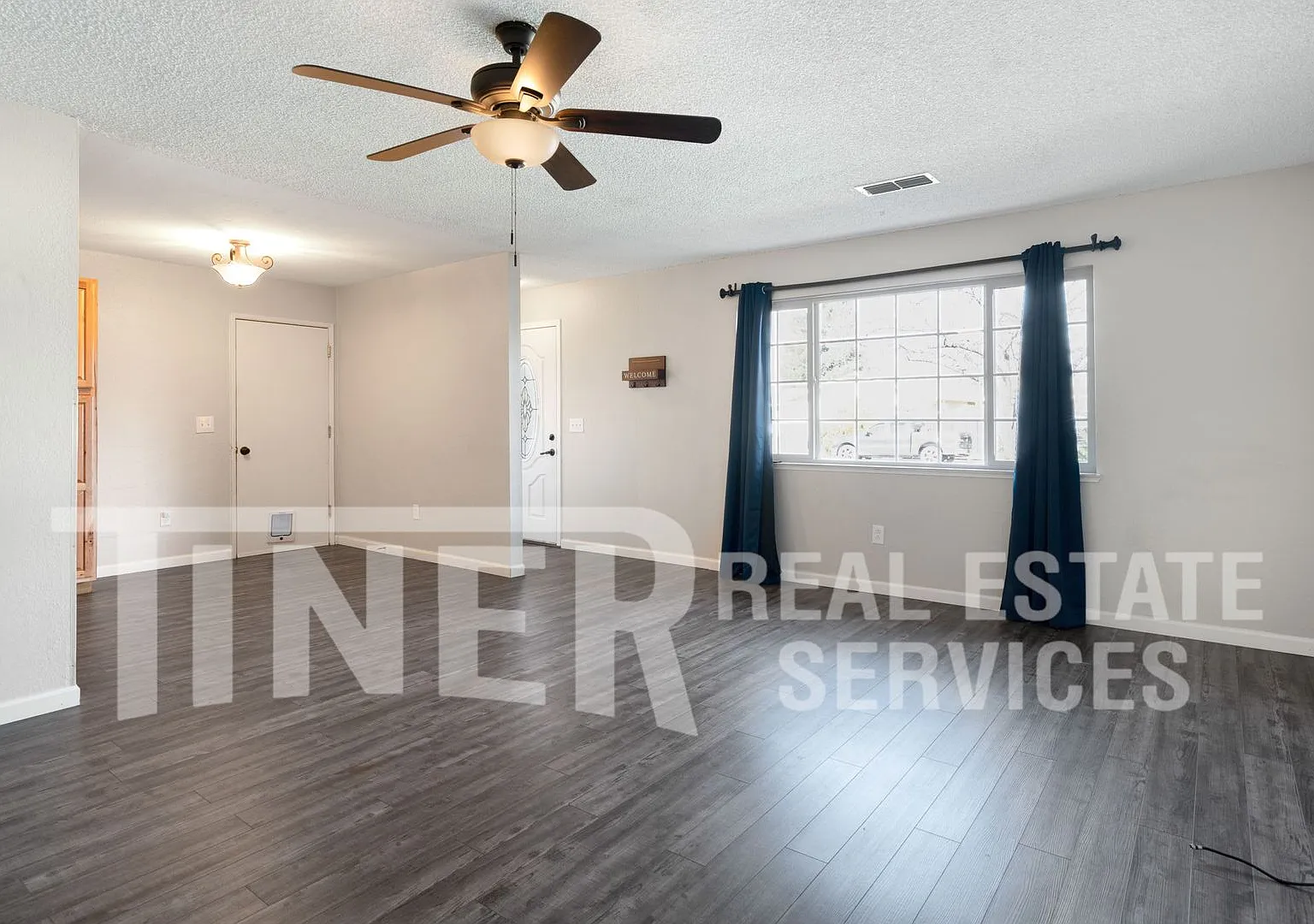 1603 4th St - TIER 2 - Pet-Friendly Lincoln Home with a Huge Covered Patio! — Photo 3