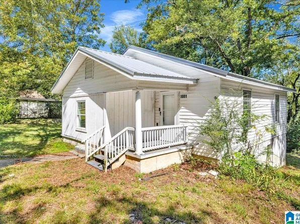 1001 Graham Dr, Birmingham, AL 35214