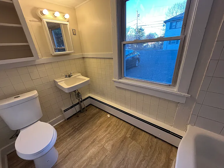 539 Bloomingrove Dr #9 — Photo 4