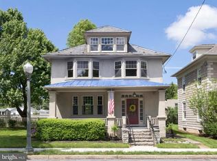 455 E Main St, Lititz, PA 17543