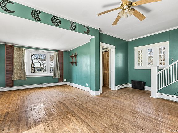 4th image of 39 Wawanda Avenue